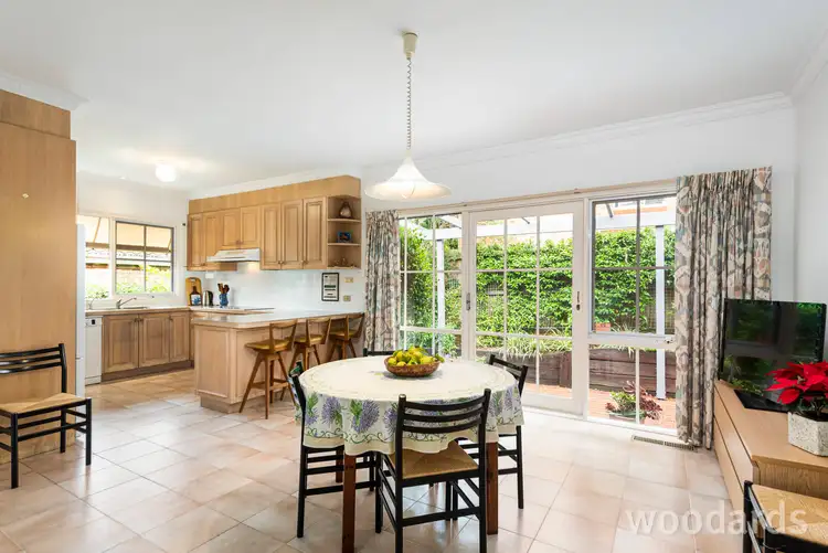 Fifth view of Homely unit listing, 2/25 Yerrin Street, Balwyn VIC 3103