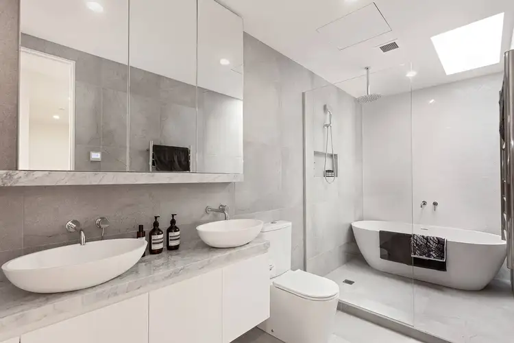Fifth view of Homely apartment listing, 302/29 Foam Street, Elwood VIC 3184