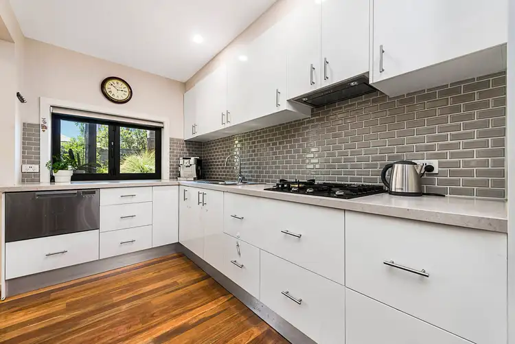 Sixth view of Homely house listing, 10 Henry Street, Oakleigh VIC 3166