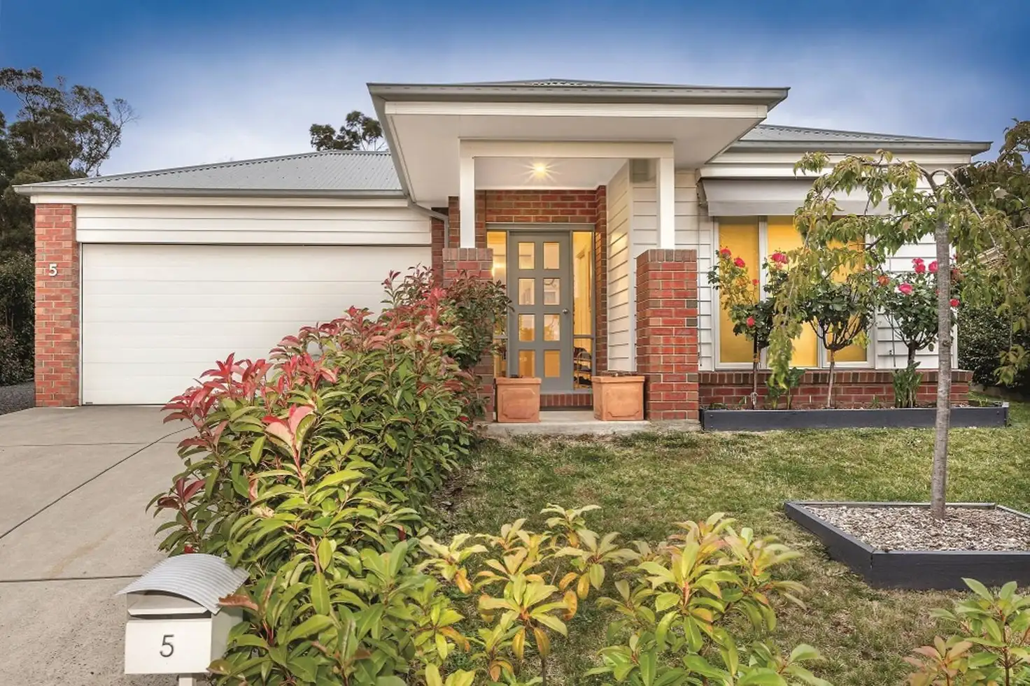 Main view of Homely house listing, 5 Hanly Close, Canadian VIC 3350