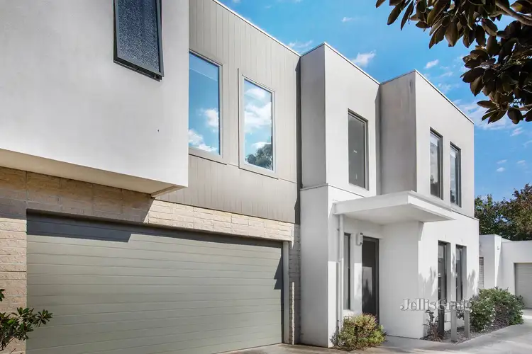 3/74 Woornack Road, Carnegie VIC 3163