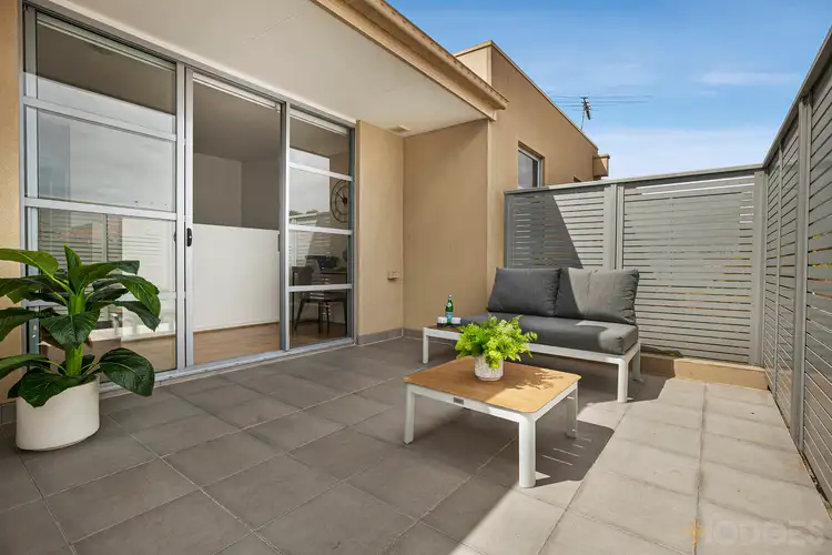Sixth view of Homely apartment listing, 5/218 Kambrook Road, Caulfield VIC 3162