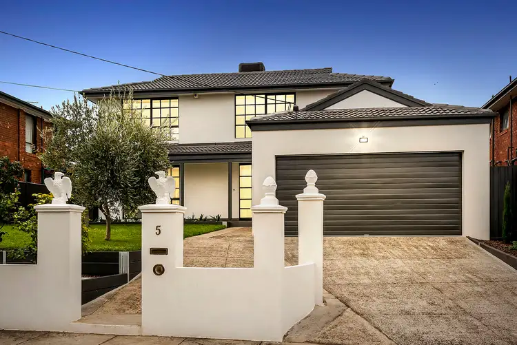 5 Benambra Street, Oakleigh South VIC 3167