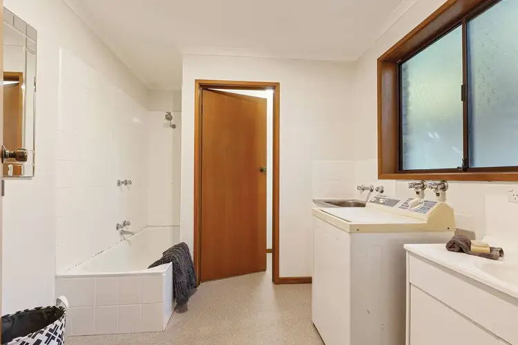 Fifth view of Homely house listing, 4/6 Boyle Street, Golden Point VIC 3350