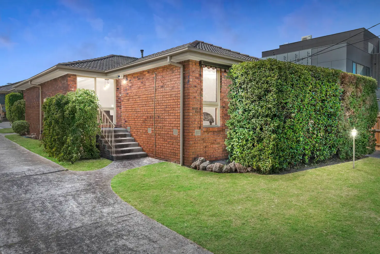 Main view of Homely unit listing, 1/32 Poath Road, Hughesdale VIC 3166