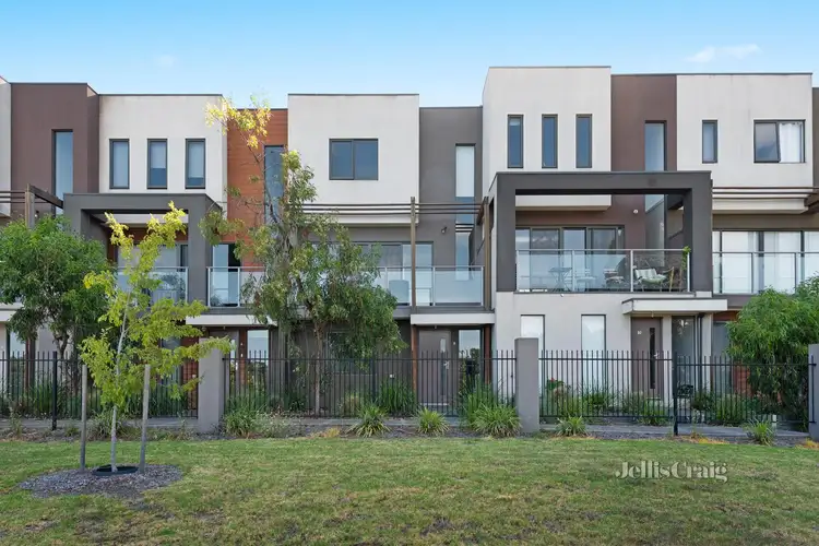 Fifth view of Homely townhouse listing, 8 Parkland Place, Notting Hill VIC 3168