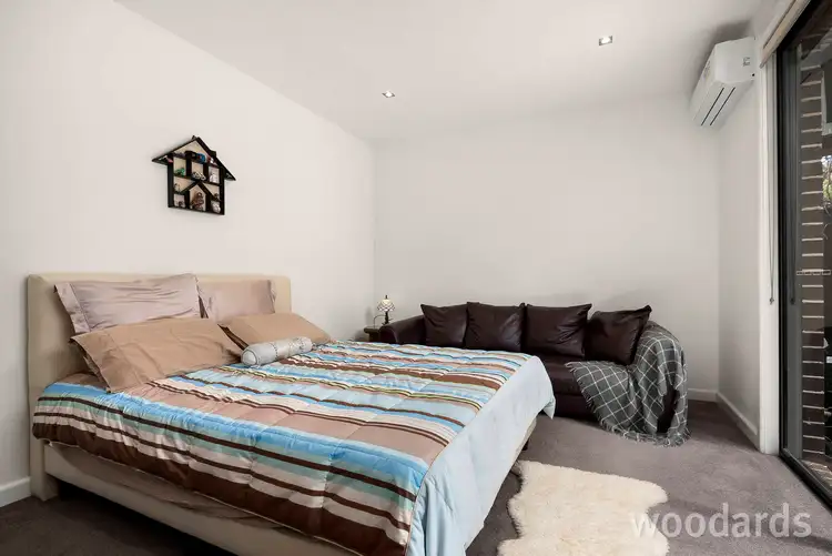 Fifth view of Homely townhouse listing, 2/59 Therese Avenue, Mount Waverley VIC 3149