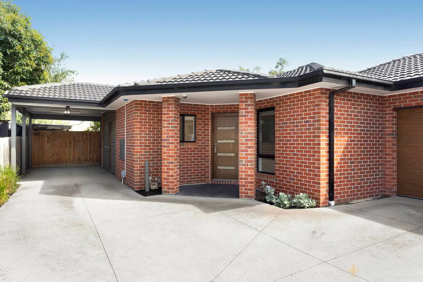 Main view of Homely townhouse listing, 2/157 Warrigal Road, Cheltenham VIC 3192