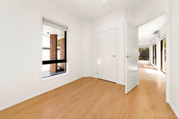 Sixth view of Homely townhouse listing, 2/157 Warrigal Road, Cheltenham VIC 3192