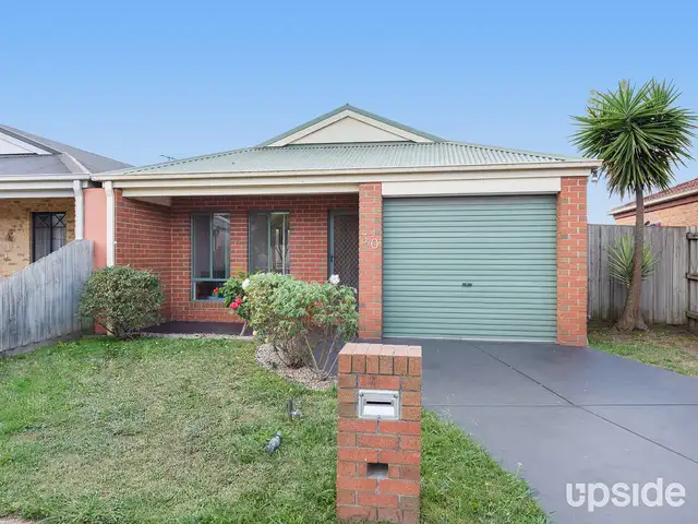 30 Oakman Way, Hampton Park VIC 3976