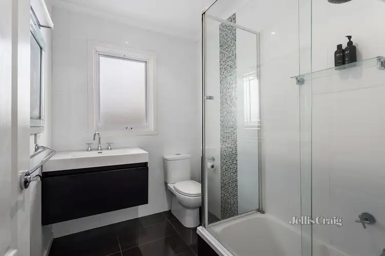 Fifth view of Homely unit listing, 1/8 Jackson Street, Forest Hill VIC 3131