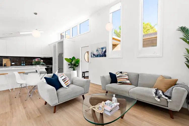 Second view of Homely unit listing, 3/61 Ashburn Grove, Ashburton VIC 3147