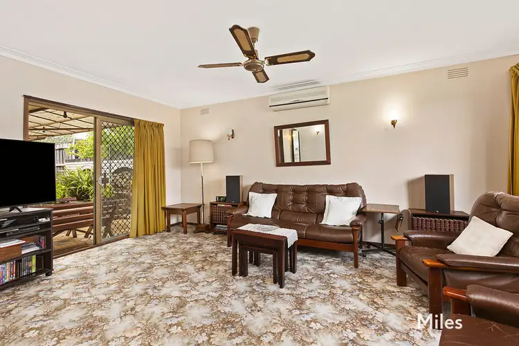 Second view of Homely house listing, 27 Von Nida Crescent, Rosanna VIC 3084