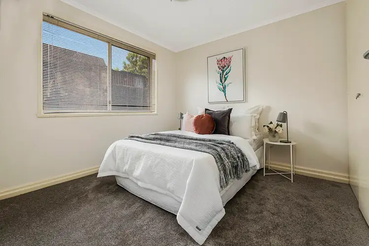 Fifth view of Homely apartment listing, 2/6 Olinda Grove, Oakleigh South VIC 3167