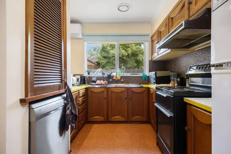 Fifth view of Homely house listing, 17 Mansfield Avenue, Mount Clear VIC 3350