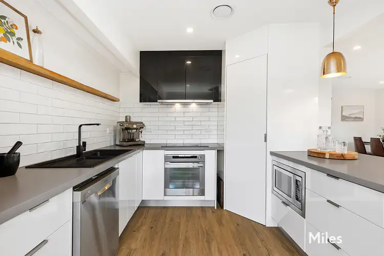 Sixth view of Homely unit listing, 1/56 St James Road, Heidelberg VIC 3084