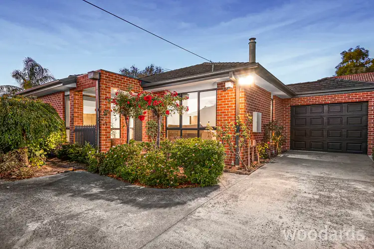 Main view of Homely unit listing, 2/17 Kiewa Street, Doncaster VIC 3108