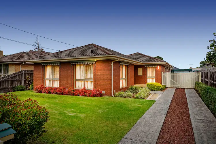 34 Ester Crescent, Clayton South VIC 3169