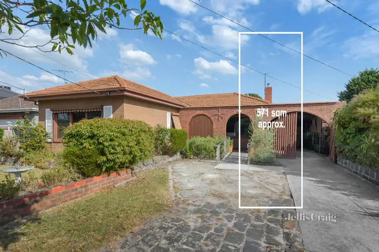Main view of Homely house listing, 10 Glover Street, Bentleigh East VIC 3165