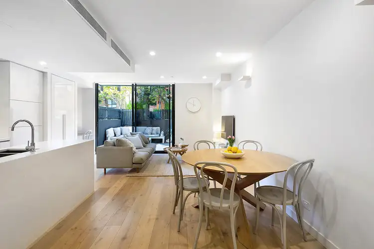 Fourth view of Homely apartment listing, 4/15 Cromwell Road, South Yarra VIC 3141