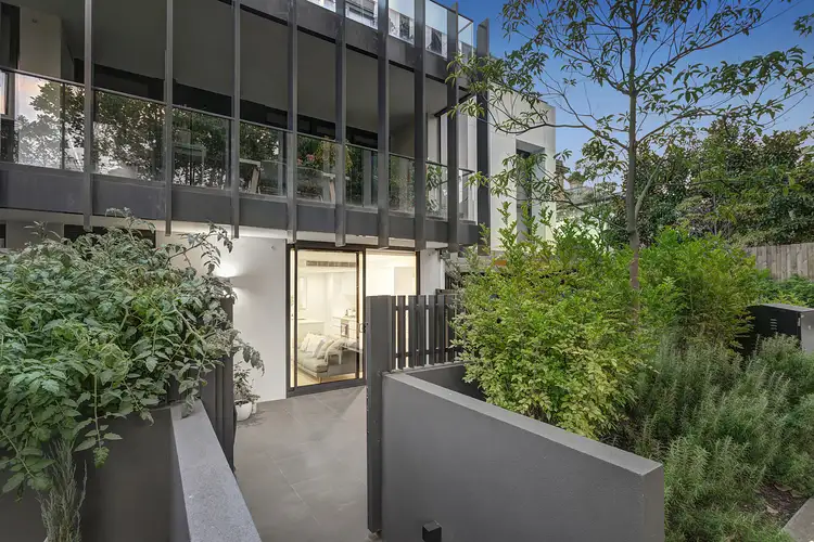 Sixth view of Homely apartment listing, 4/15 Cromwell Road, South Yarra VIC 3141