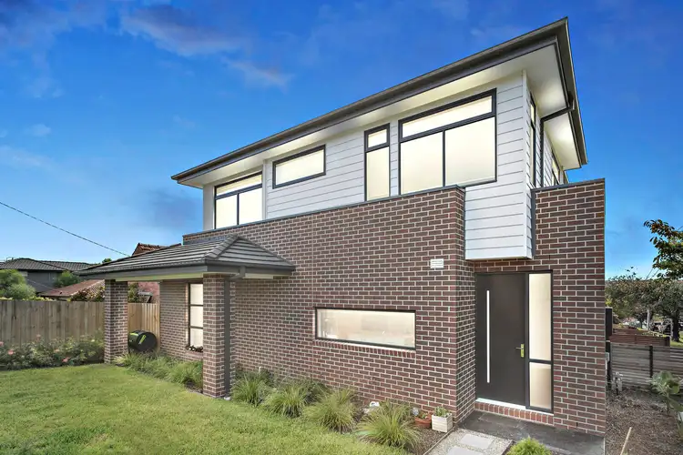 1/439 Warrigal Road, Burwood VIC 3125