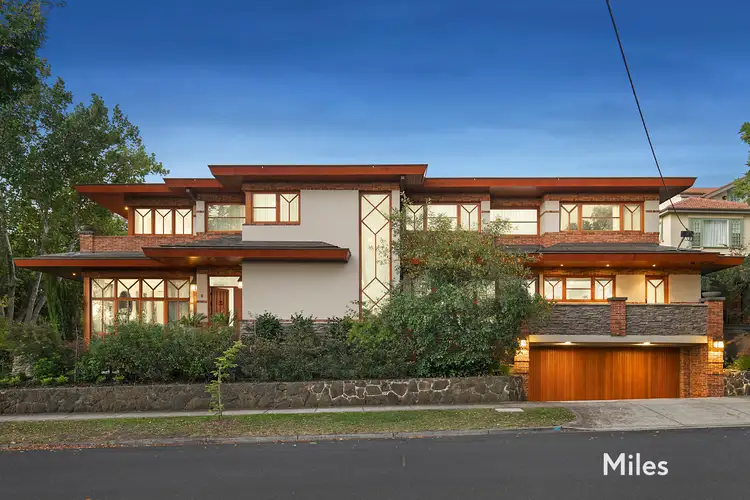 2 Mount Street, Eaglemont VIC 3084