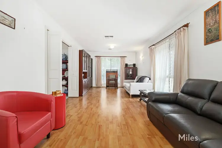 Second view of Homely house listing, 2 Bartram Rise, Viewbank VIC 3084