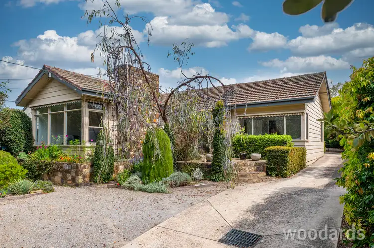 1/2 Hillside Crescent, Blackburn VIC 3130