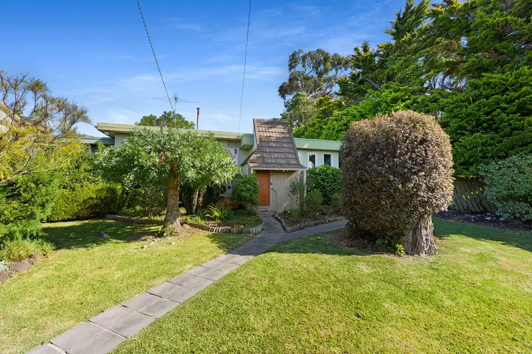 118 Bay Road, Mount Martha VIC 3934