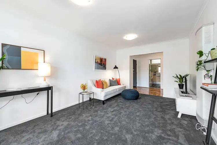 Fifth view of Homely apartment listing, 2/4 Tooronga Road, Malvern East VIC 3145