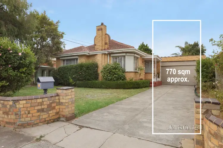 Main view of Homely house listing, 2 Poet Road, Bentleigh East VIC 3165