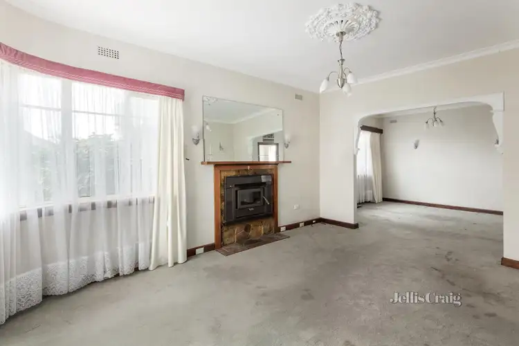 Second view of Homely house listing, 2 Poet Road, Bentleigh East VIC 3165