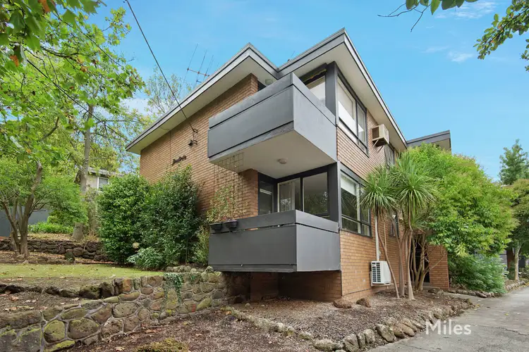 1/12 Stradbroke Avenue, Heidelberg VIC 3084