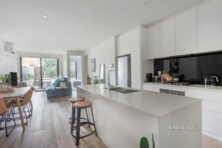 2/6 Dart Street, Highett VIC 3190