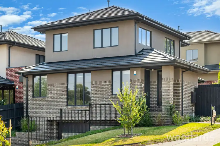 42 Stanton Street, Doncaster VIC 3108