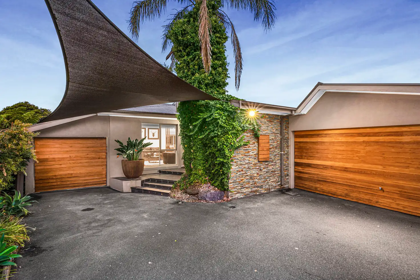 Main view of Homely house listing, 10 Wallara Close, Doncaster East VIC 3109