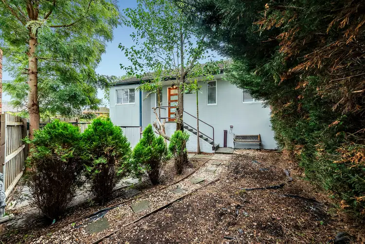 1/3 Walcha Court, Chadstone VIC 3148