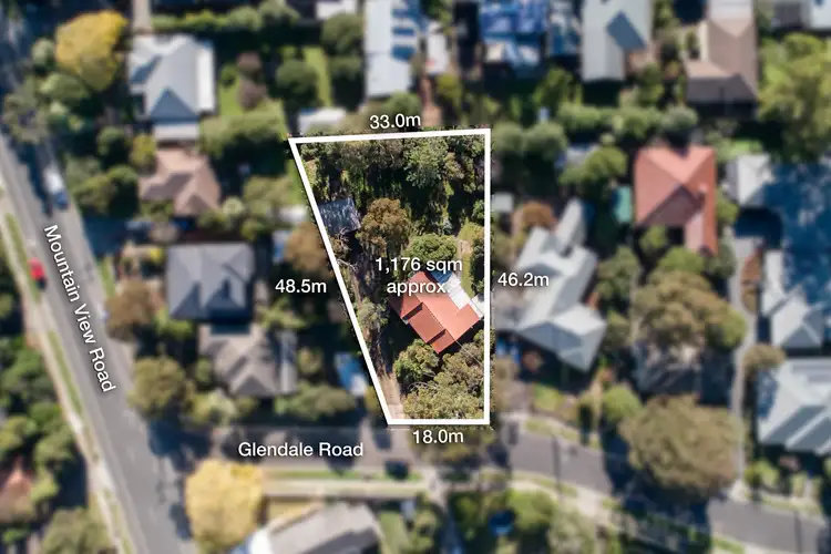 12 Glendale Road, Briar Hill VIC 3088