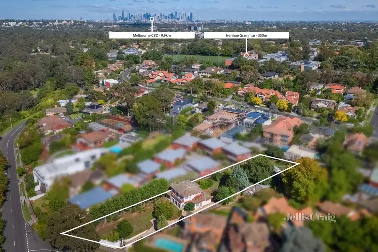 Fourth view of Homely house listing, 3 Mervyn Crescent, Ivanhoe VIC 3079