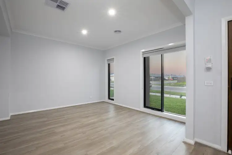 Second view of Homely house listing, 20 Mary Drive, Alfredton VIC 3350