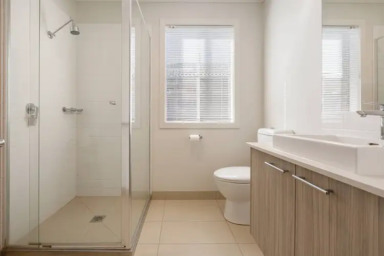 Fifth view of Homely house listing, 6 Galway Drive, Alfredton VIC 3350