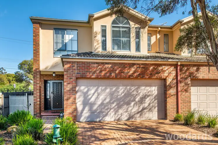 8 Harworth Close, Vermont South VIC 3133