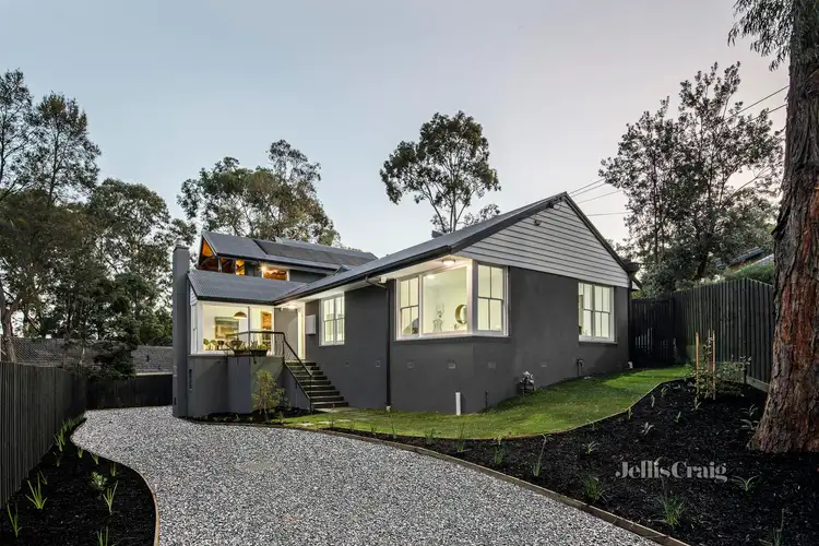 Second view of Homely house listing, 5 Stone Court, Viewbank VIC 3084