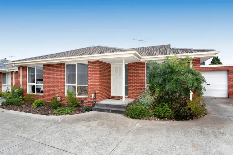 2/94-96 Chute Street, Mordialloc VIC 3195