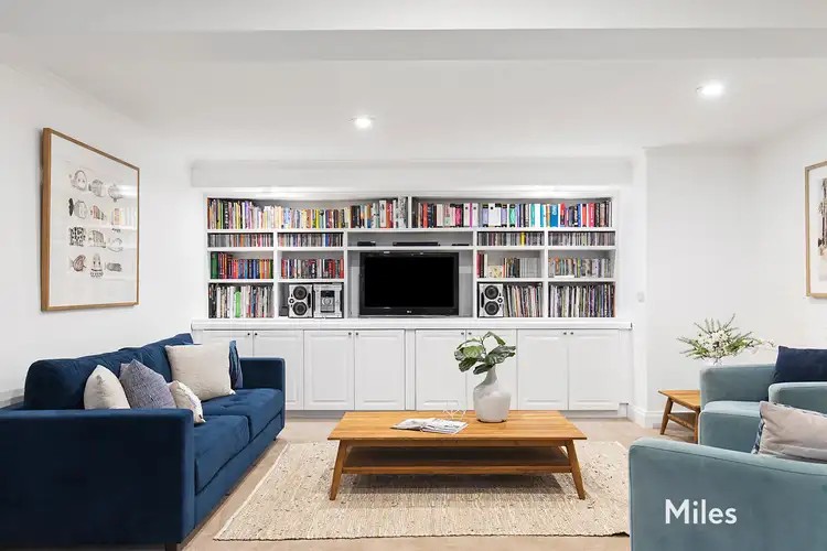 Fifth view of Homely house listing, 8 Rangeview Court, Viewbank VIC 3084