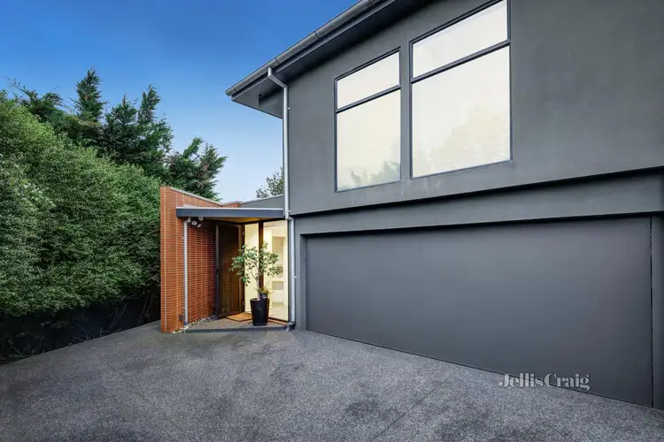 Main view of Homely unit listing, 3/39 Whitmuir Road, Bentleigh VIC 3204