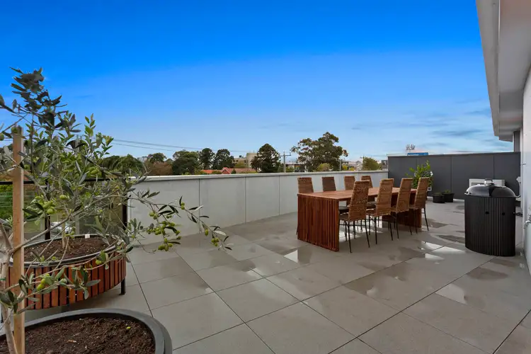 309/28 Swindon Road, Hughesdale VIC 3166