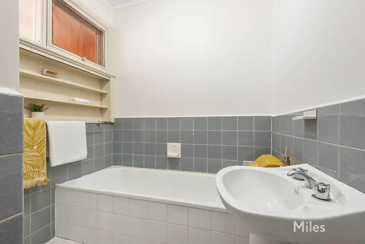 Fifth view of Homely unit listing, 2/155 Lower Heidelberg Road, Ivanhoe East VIC 3079