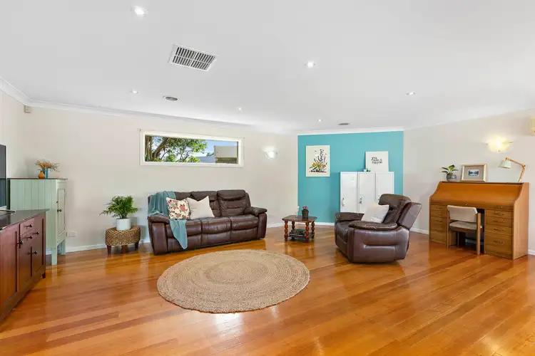 Fifth view of Homely house listing, 6 Rees Court, Mount Waverley VIC 3149